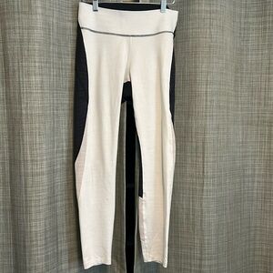 Outdoor voices leggings